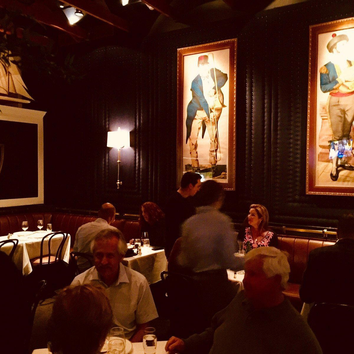 SLAY Steak + Fish House restaurant in Manhattan Beach, United States