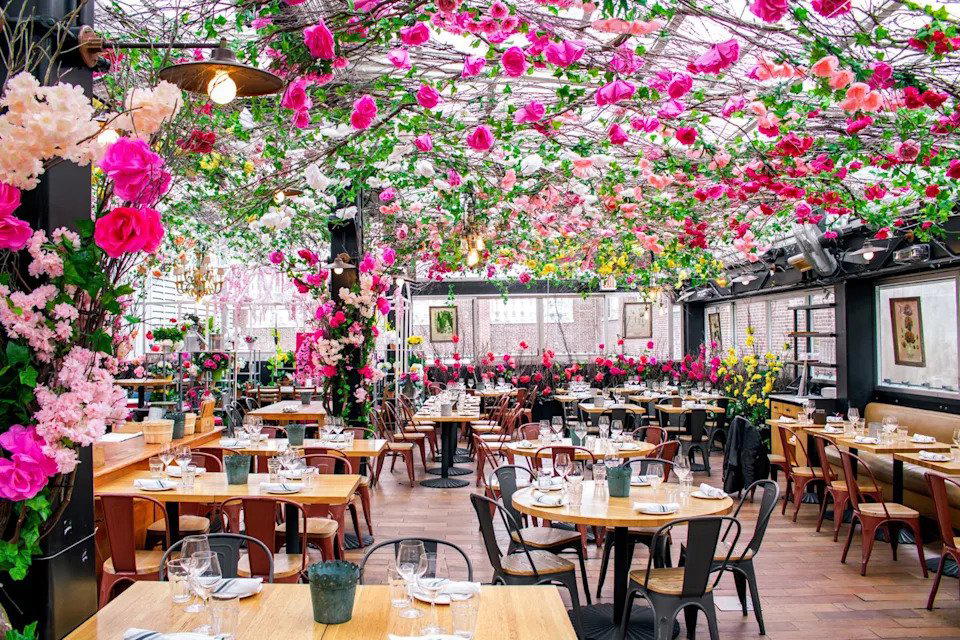 Floral Restaurant- 繁花 restaurant in New York City, United States