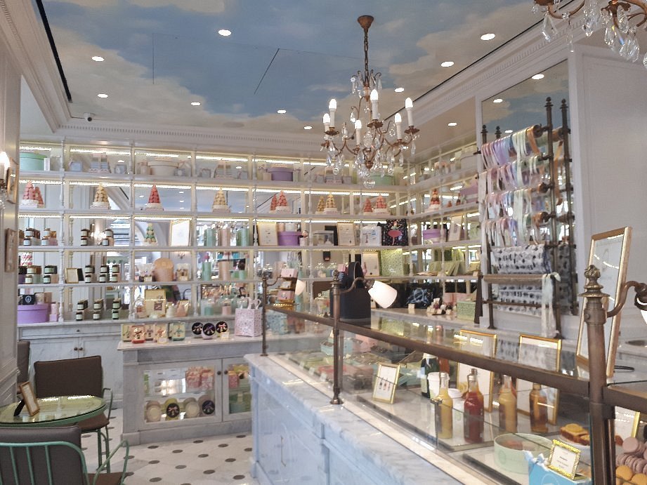 Ladurée Cannes