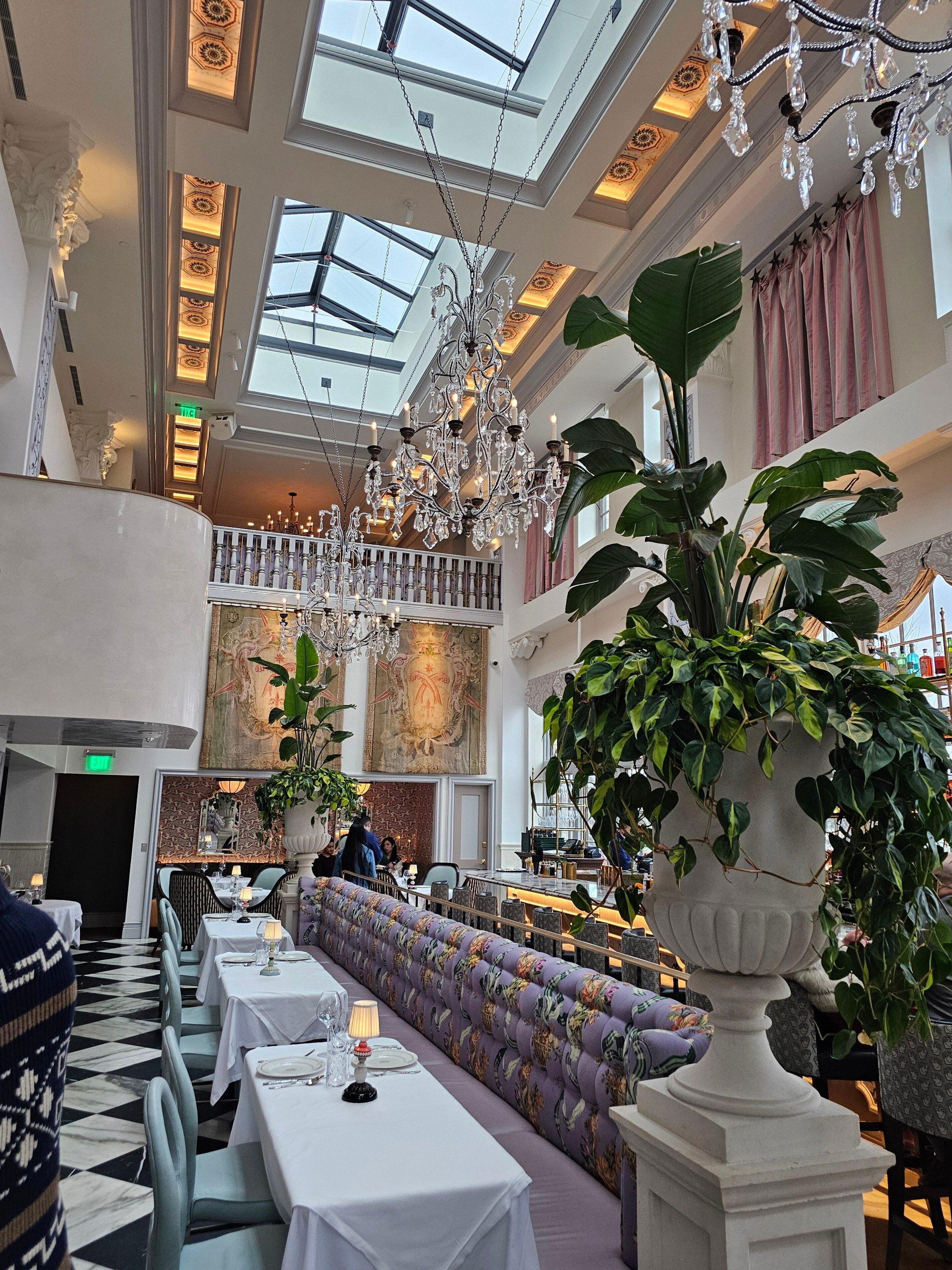 4525 Cole Ave, Restaurant in Dallas