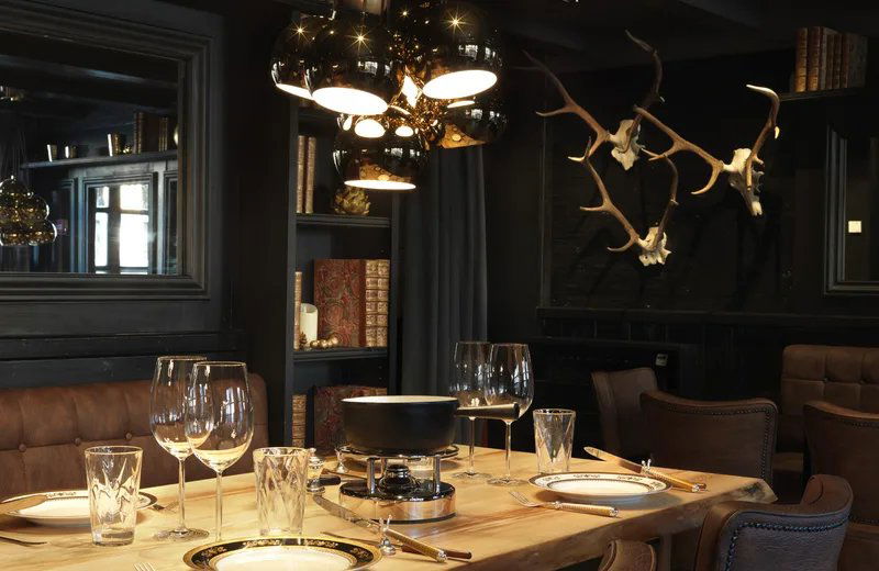 Les Grands Crus de Fondues, Restaurant in Megève