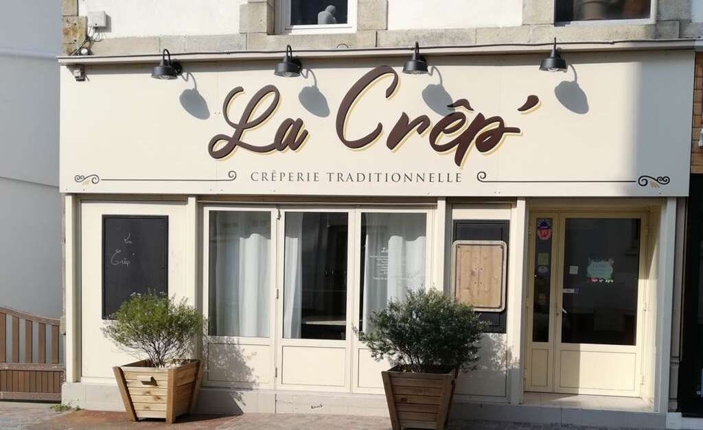 Crêperie restaurant in Quiberon, France