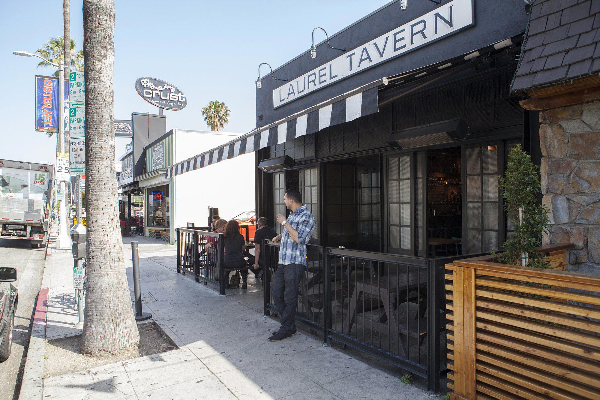 Laurel Tavern restaurant in Studio City, United States