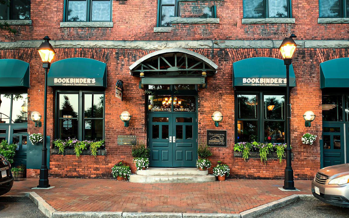 Bookbinder's Seafood & Steakhouse restaurant in Richmond