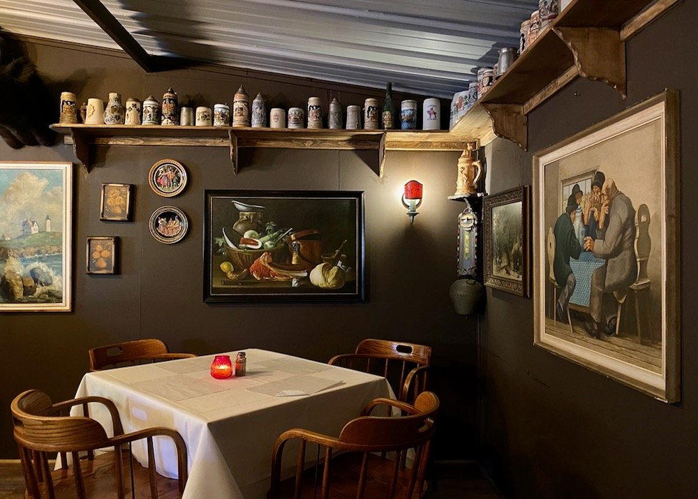 Dutch Garden Restaurant restaurant in Santa Barbara, United States