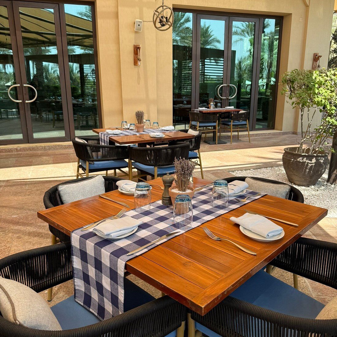 Seagrill Bistro, Restaurant in Dubai