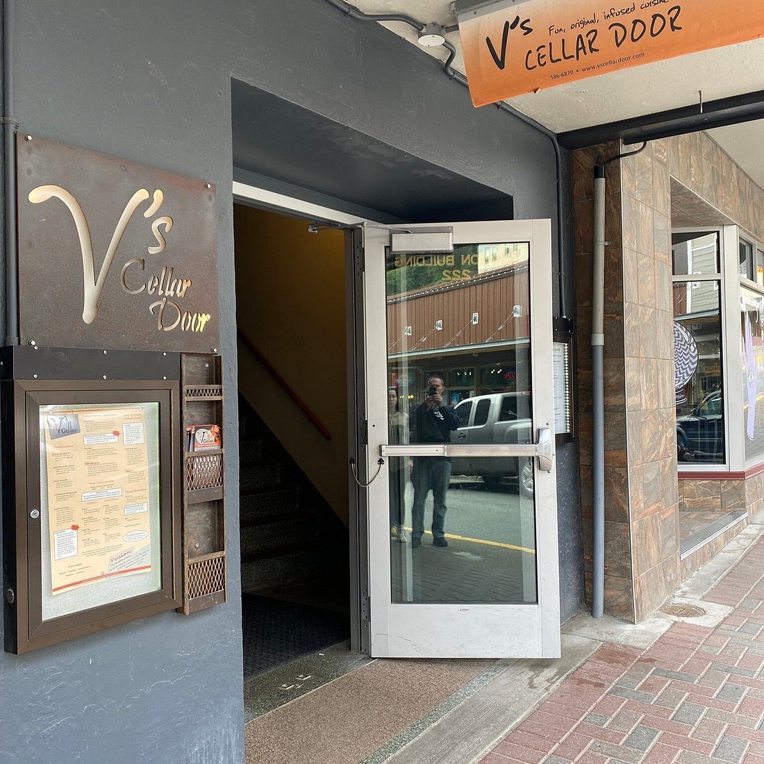 V's Cellar Door