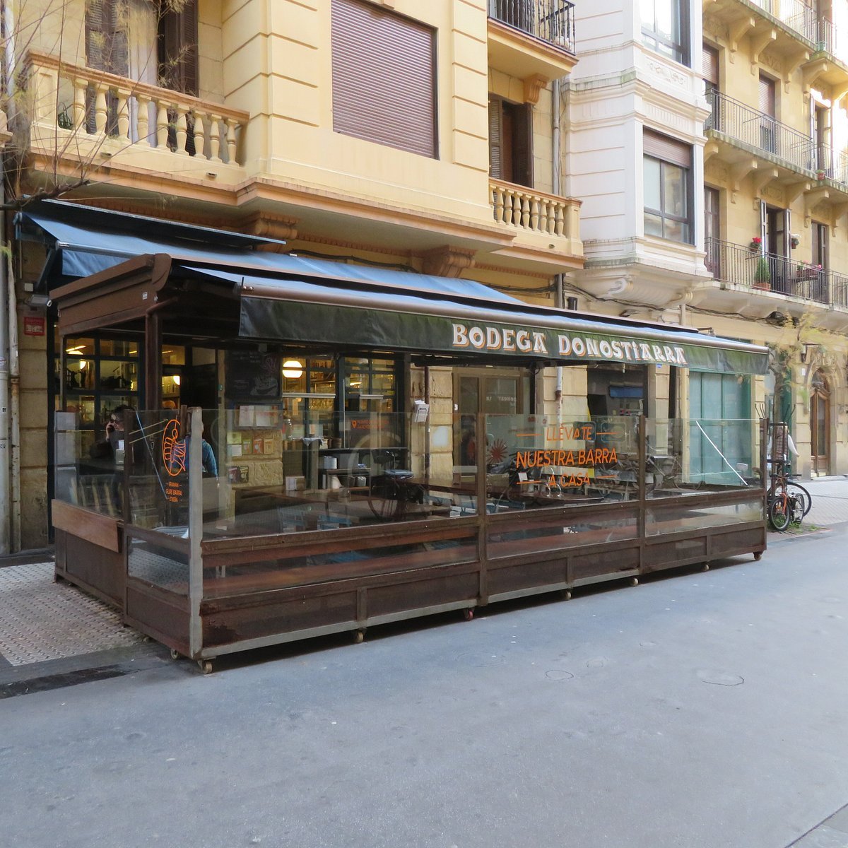 Bodega Donostiarra Gros restaurant in San Sebastián, Spain