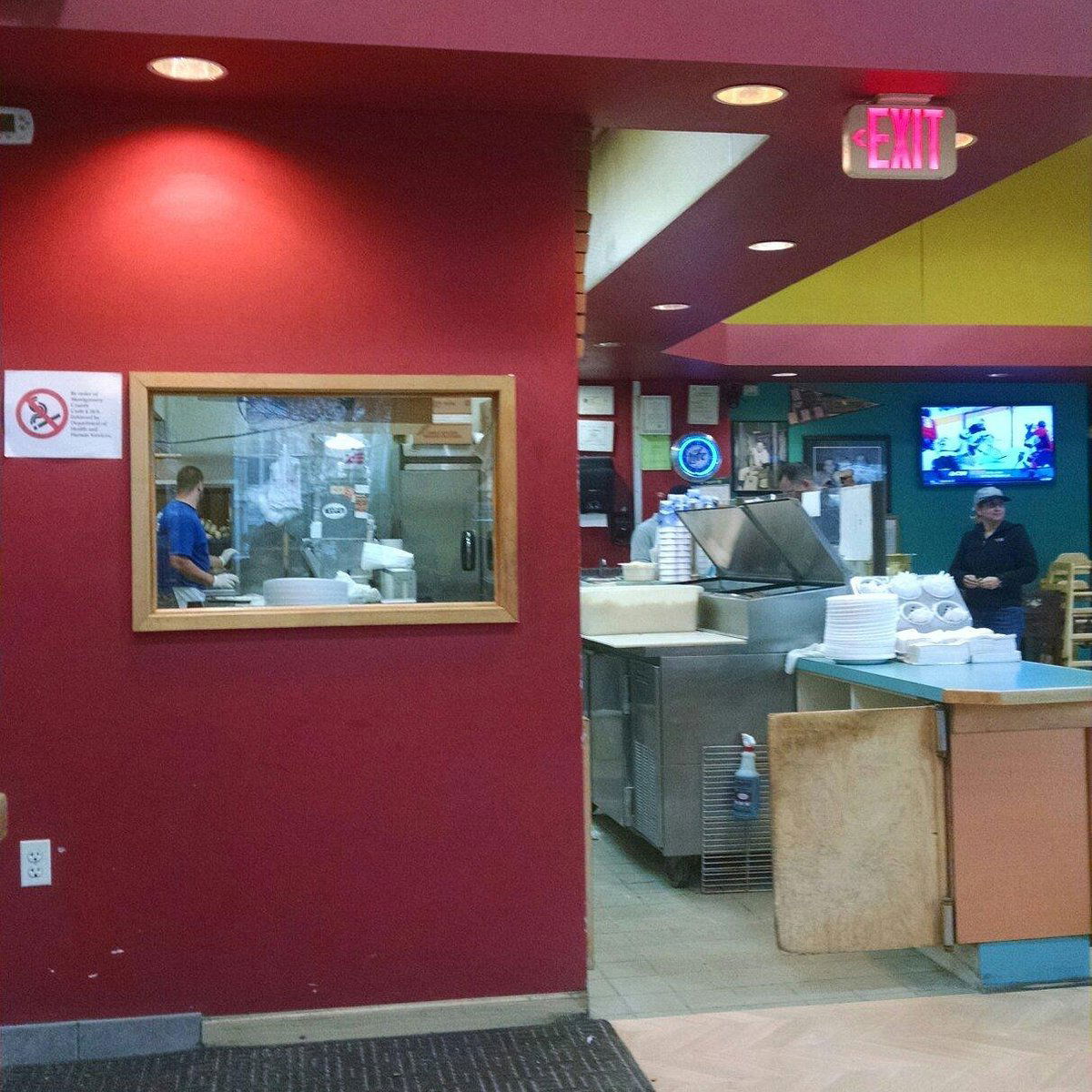 Giuseppi's Pizza Plus, Restaurant in Gaithersburg