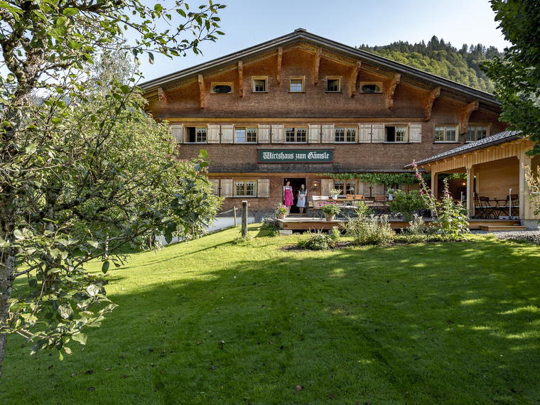 Hotel Wirtshaus Zum Gämsle, Schoppernau, Austria