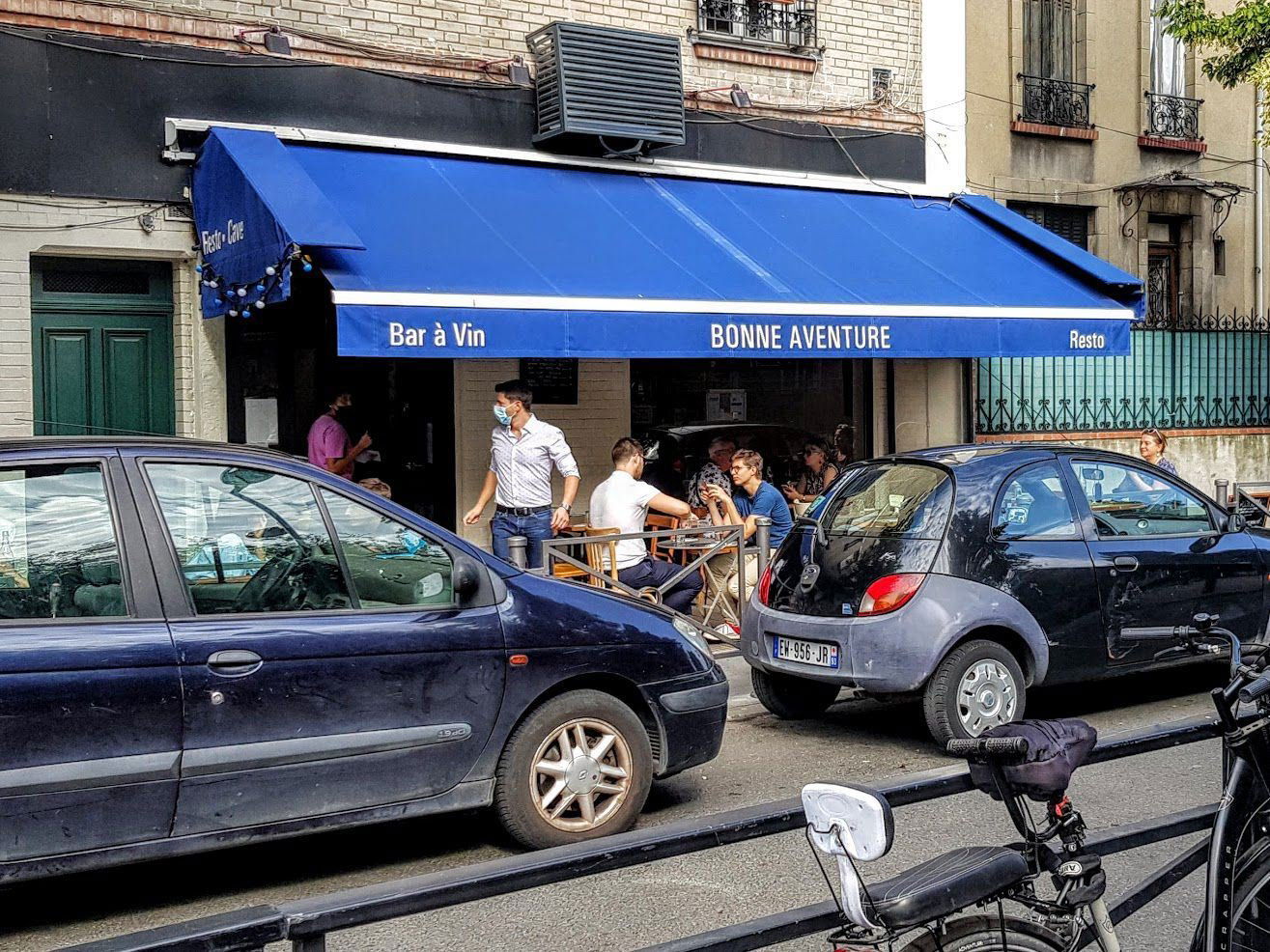 Bonne Aventure, Restaurant in Saint Ouen