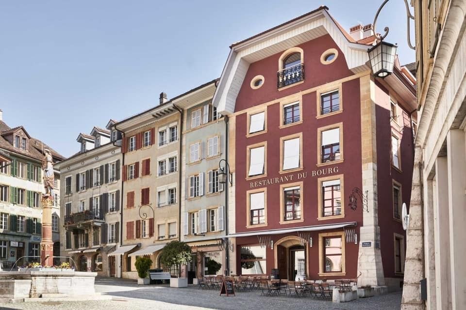 Du Bourg, Restaurant in Biel