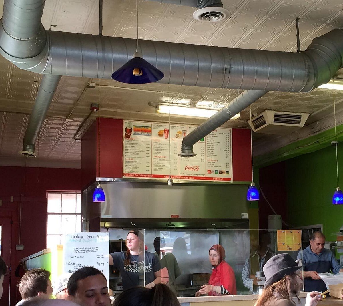 Chicago Style Gyro, Restaurant in Grand Rapids