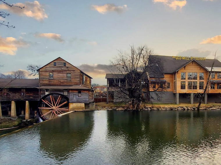 The Old Mill Restaurant, Pigeon Forge, United States