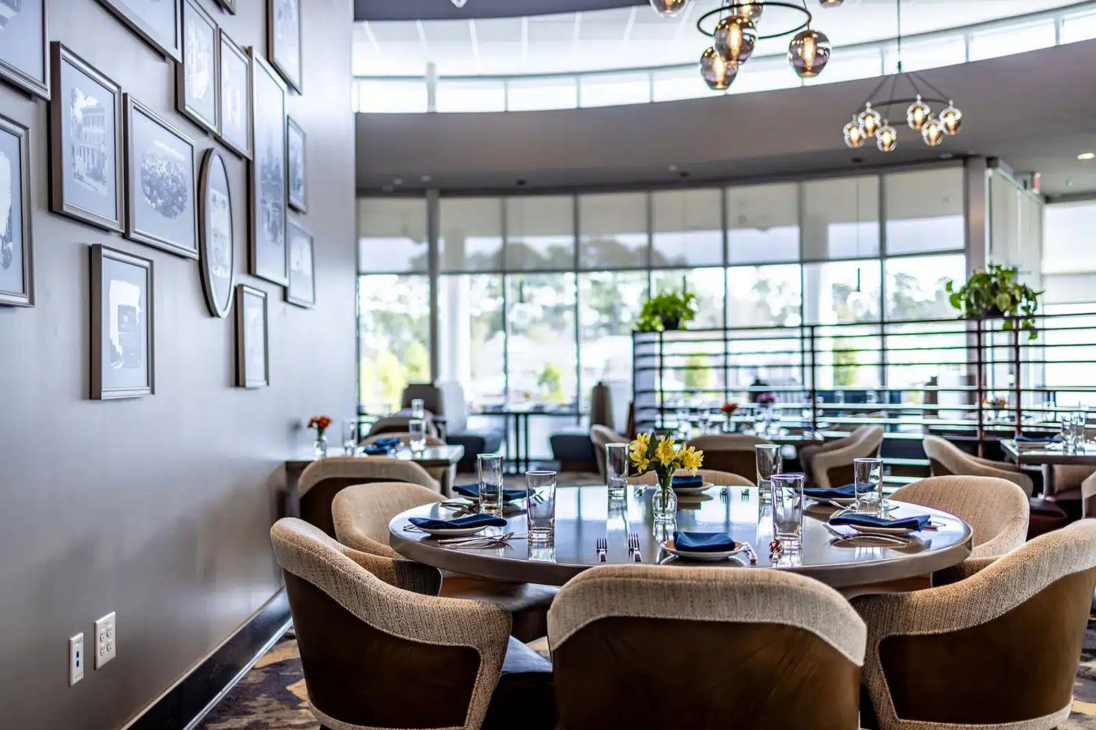 Restaurant Cornelia, Restaurant in Durham