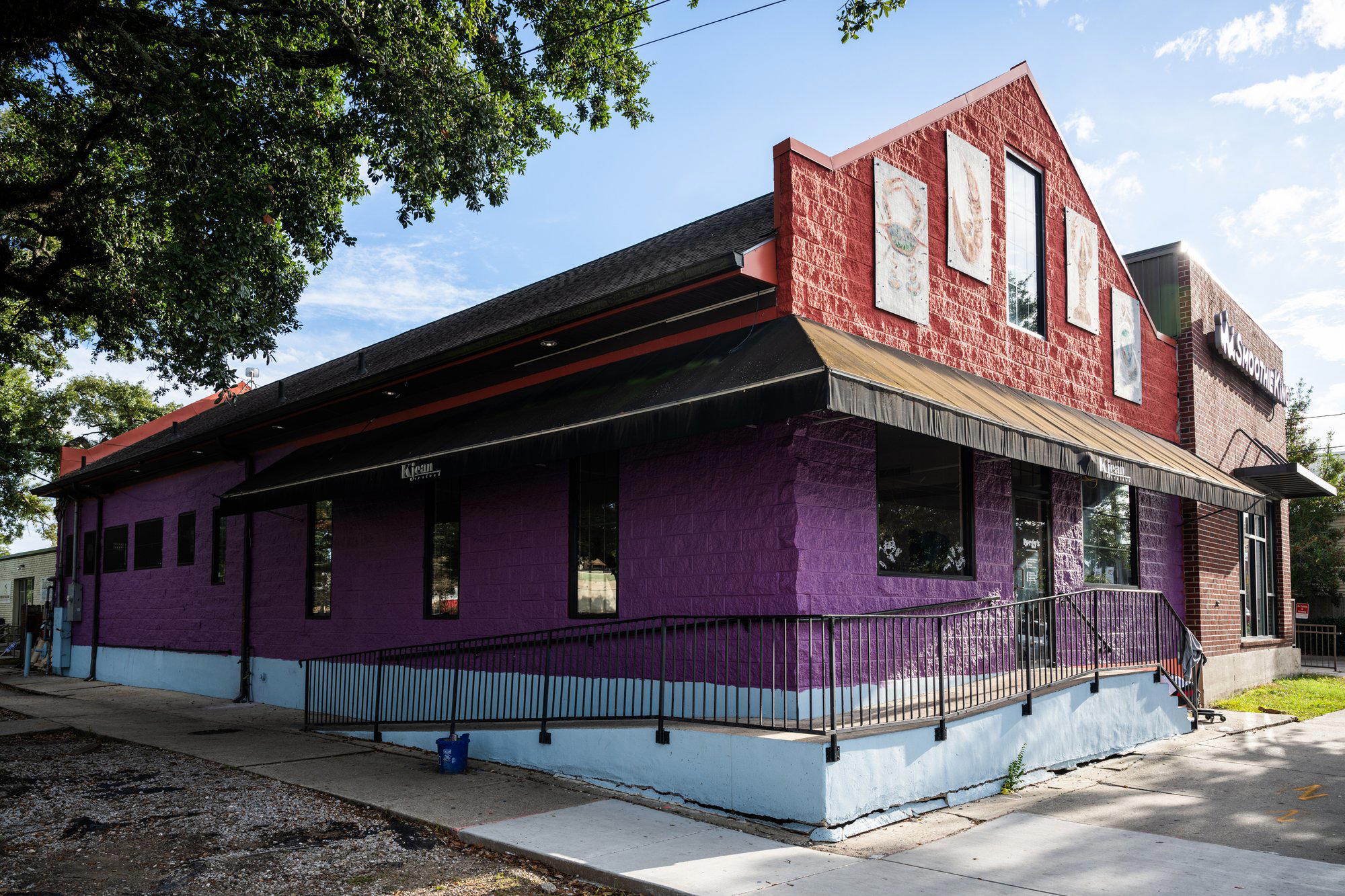 Porgy's Seafood Market restaurant in New Orleans, United States
