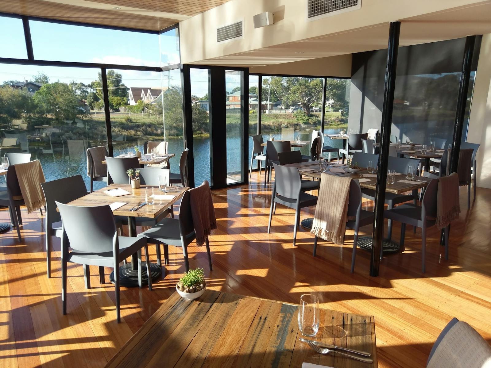 Driftwood Restaurant, Hobart, Australia