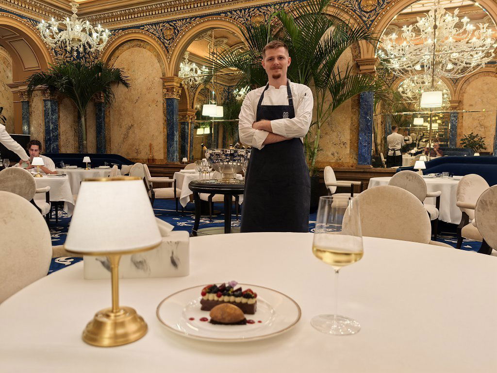 Boulevard 73, Restaurant in Bucharest