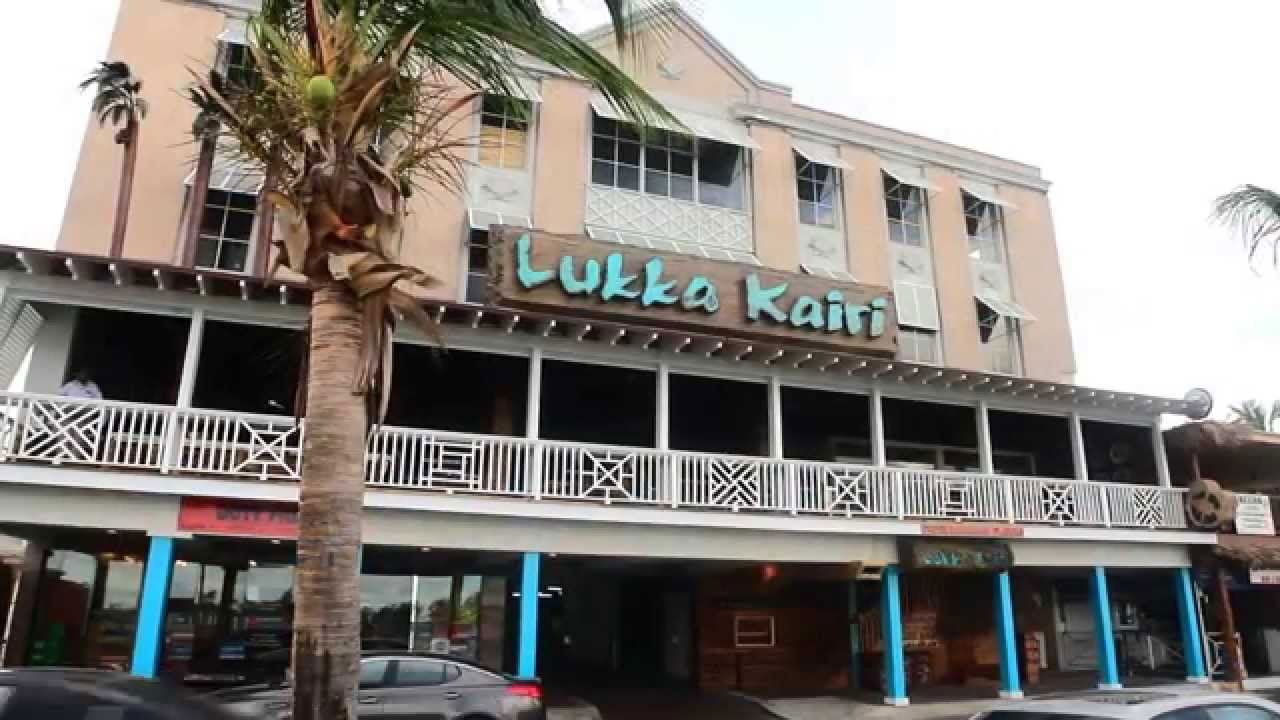Lukka Kairi, Restaurant in Nassau