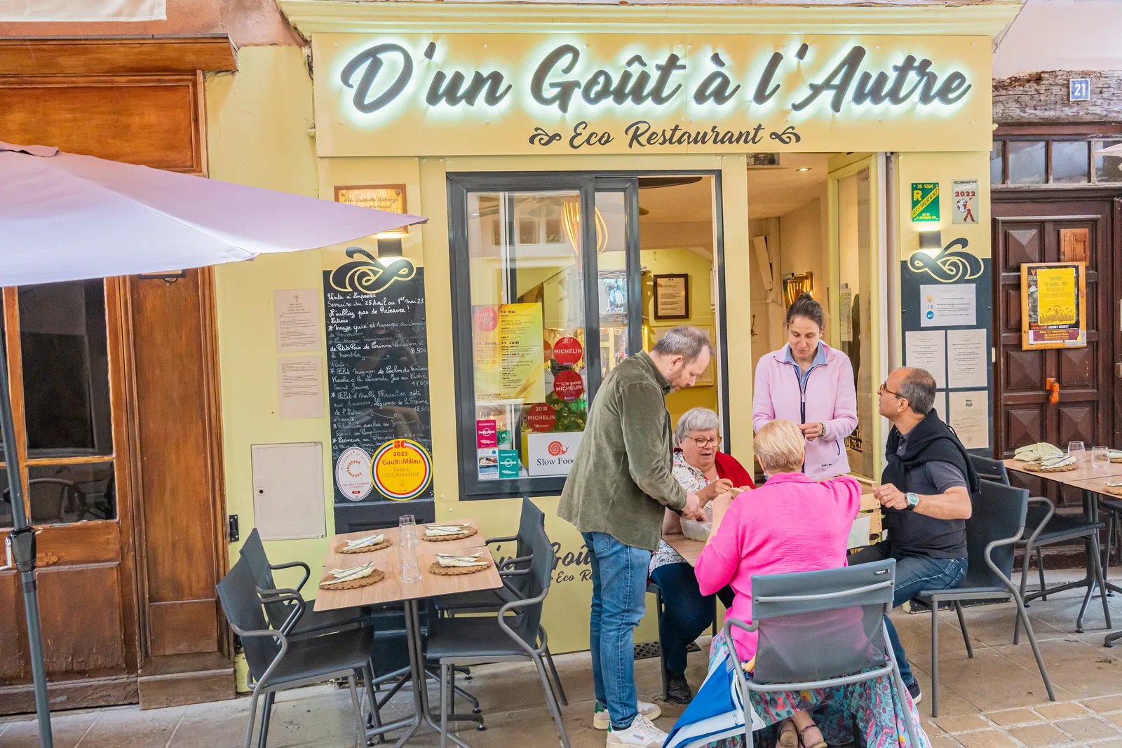 D'un Gout A l'autre