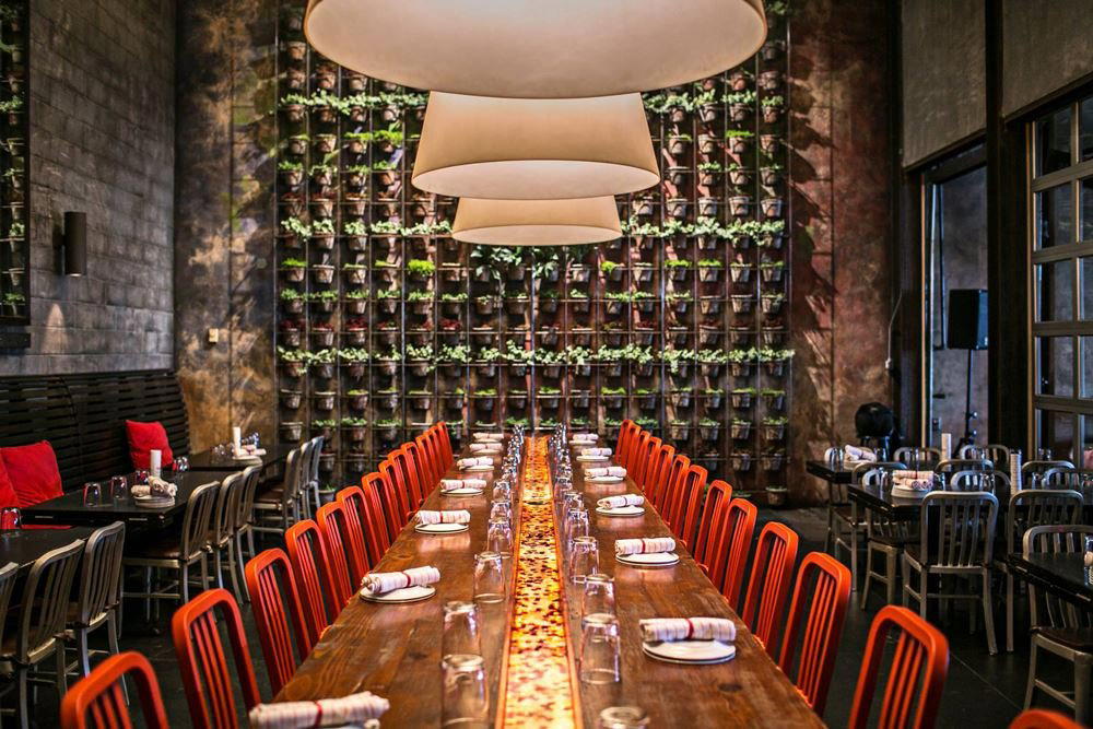 TWO urban licks restaurant in Atlanta, United States
