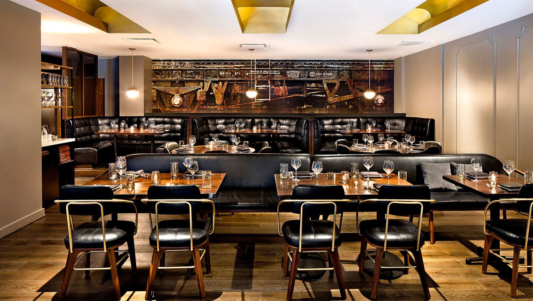 B&O American Brasserie, Restaurant in Baltimore