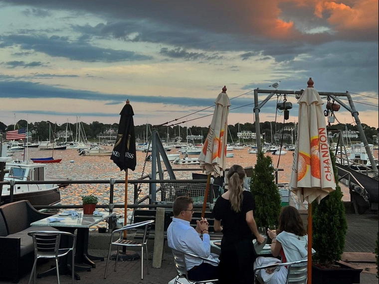 Landing Restaurant, Marblehead, United States