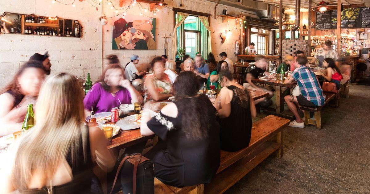 Roberta's restaurant in New York City, United States