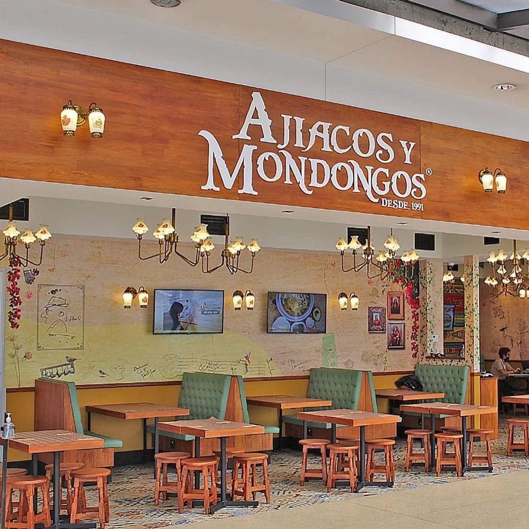 Ajiacos y Mondongos