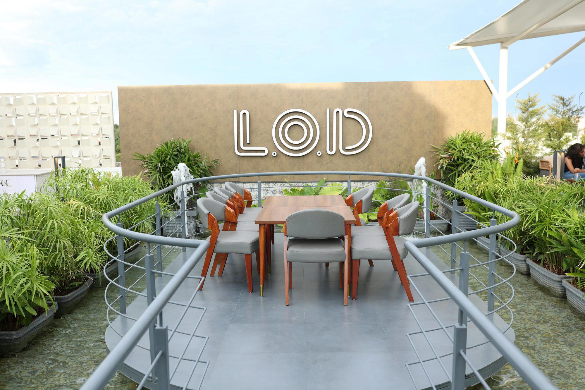Lord of The Drinks Coimbatore restaurant in Coimbatore