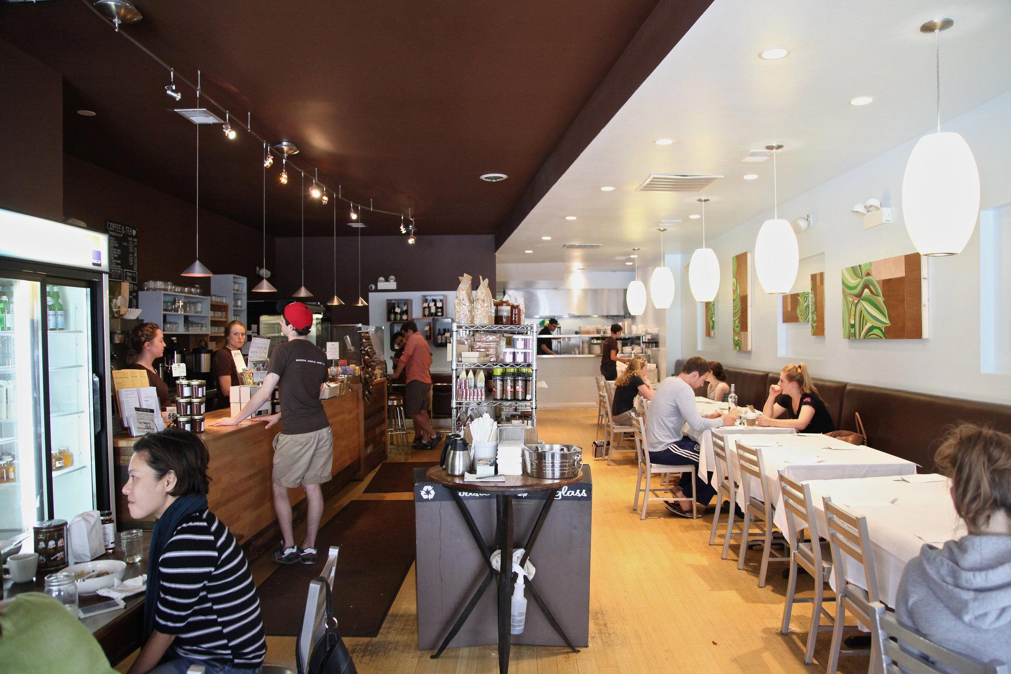 Southport Grocery & Cafe restaurant in Chicago, United States