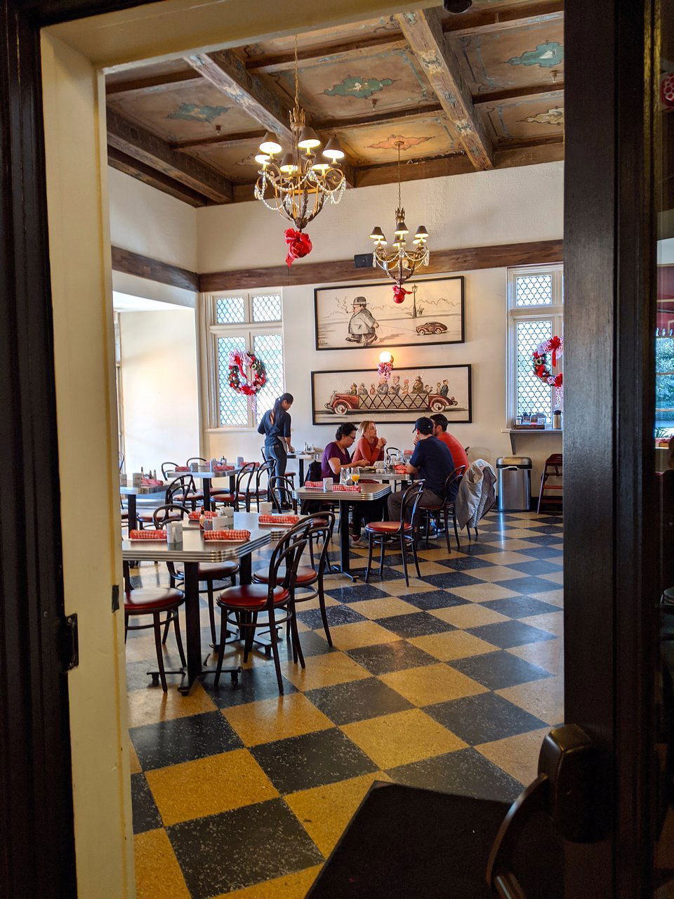 The Silver Whistle Cafe, Restaurant in New Orleans