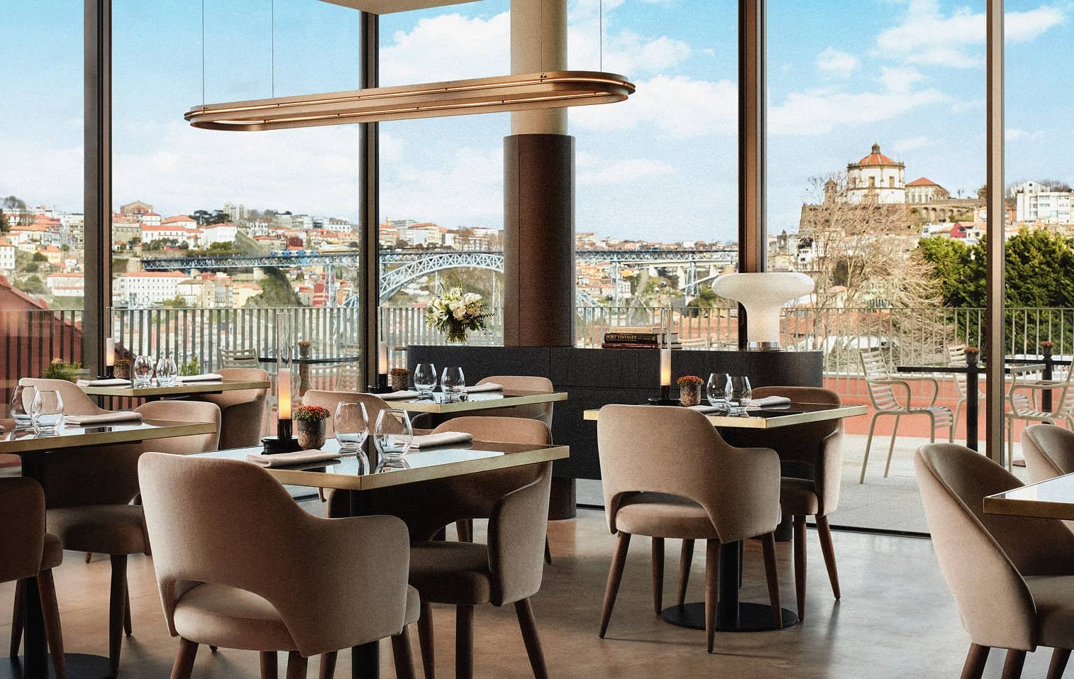 1638 Restaurant & Wine Bar restaurant in Porto, Portugal