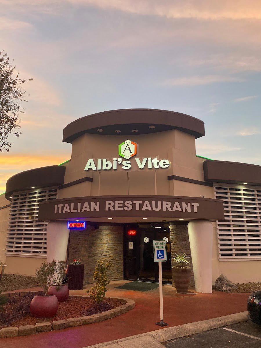 Albi's Vite Italian Kitchen, San Antonio, United States