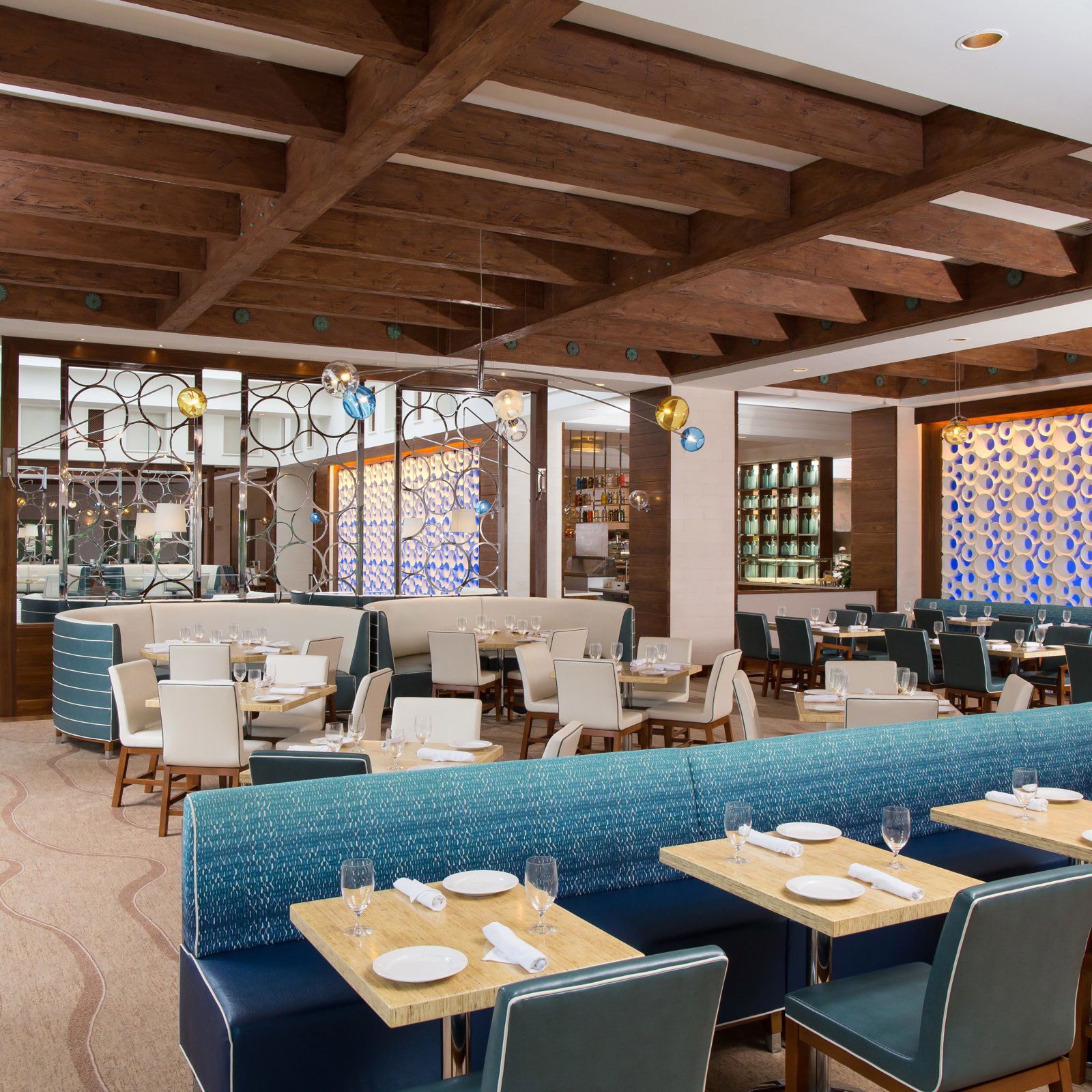 Poseidon’s Table, Restaurant in Nassau