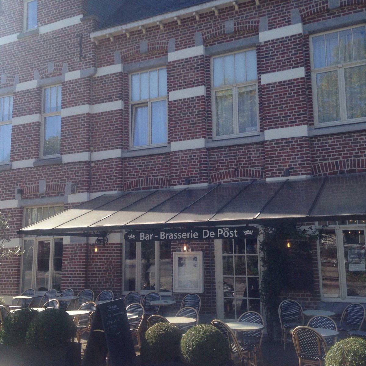 The Post Brasserie, Restaurant in Berlin