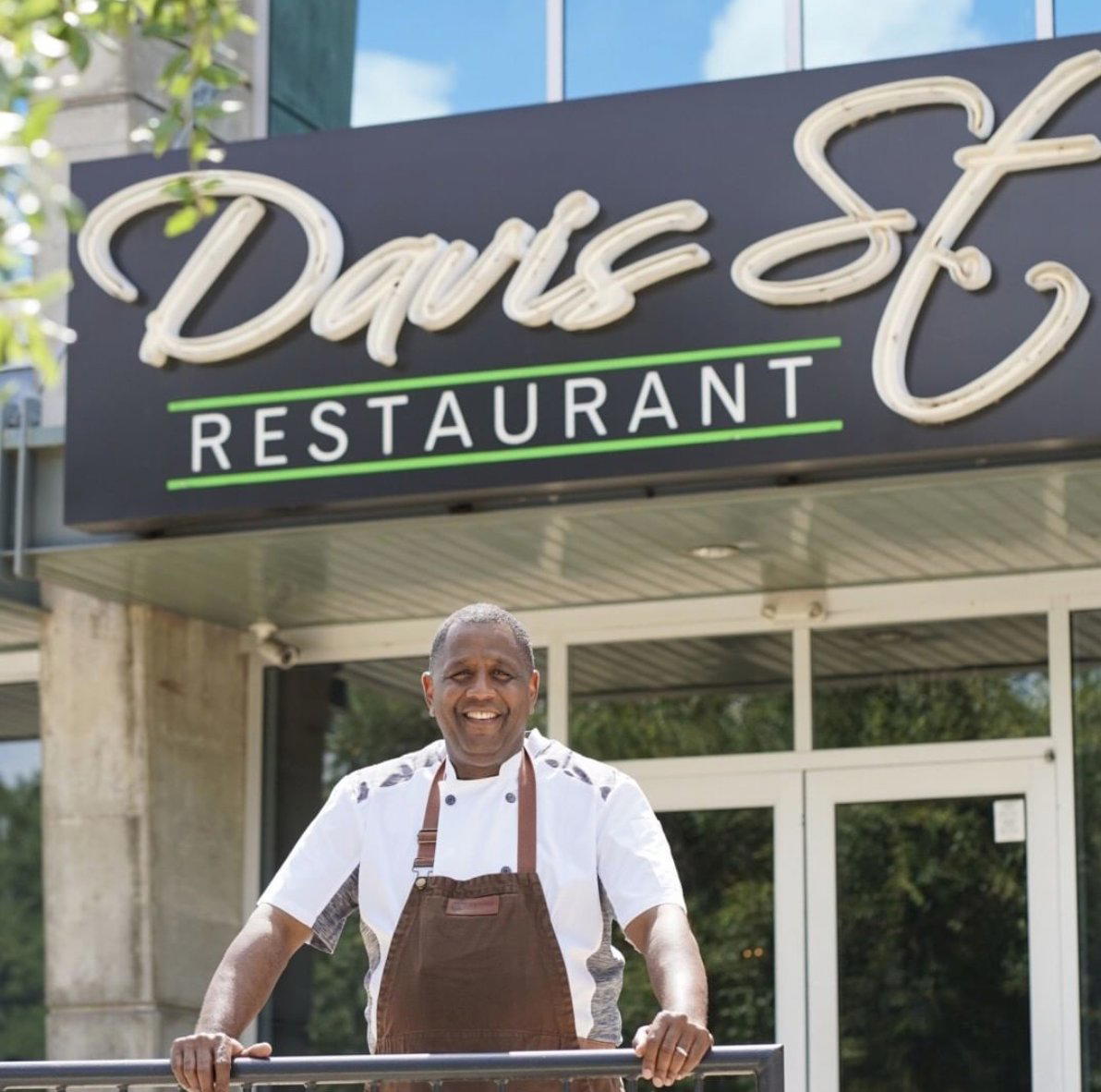 Davis Street restaurant in Houston, United States