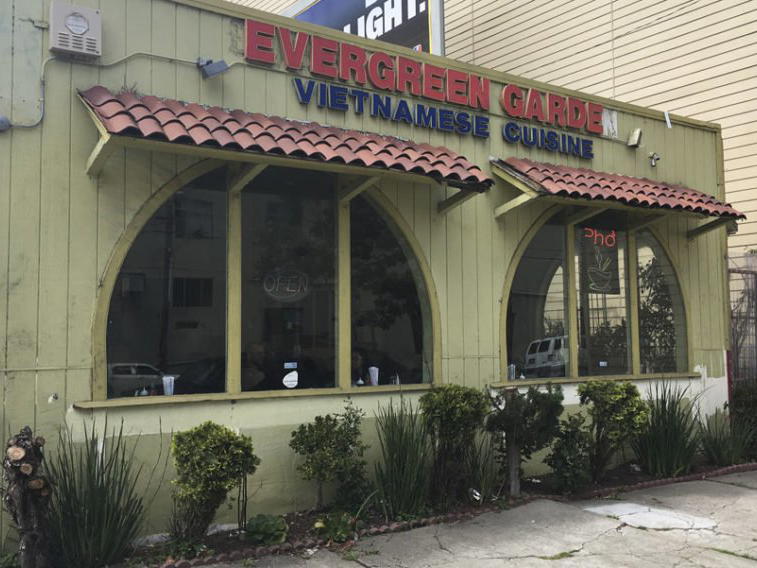 Lemon Pepper Vietnam Cuisine, Oakland, United States