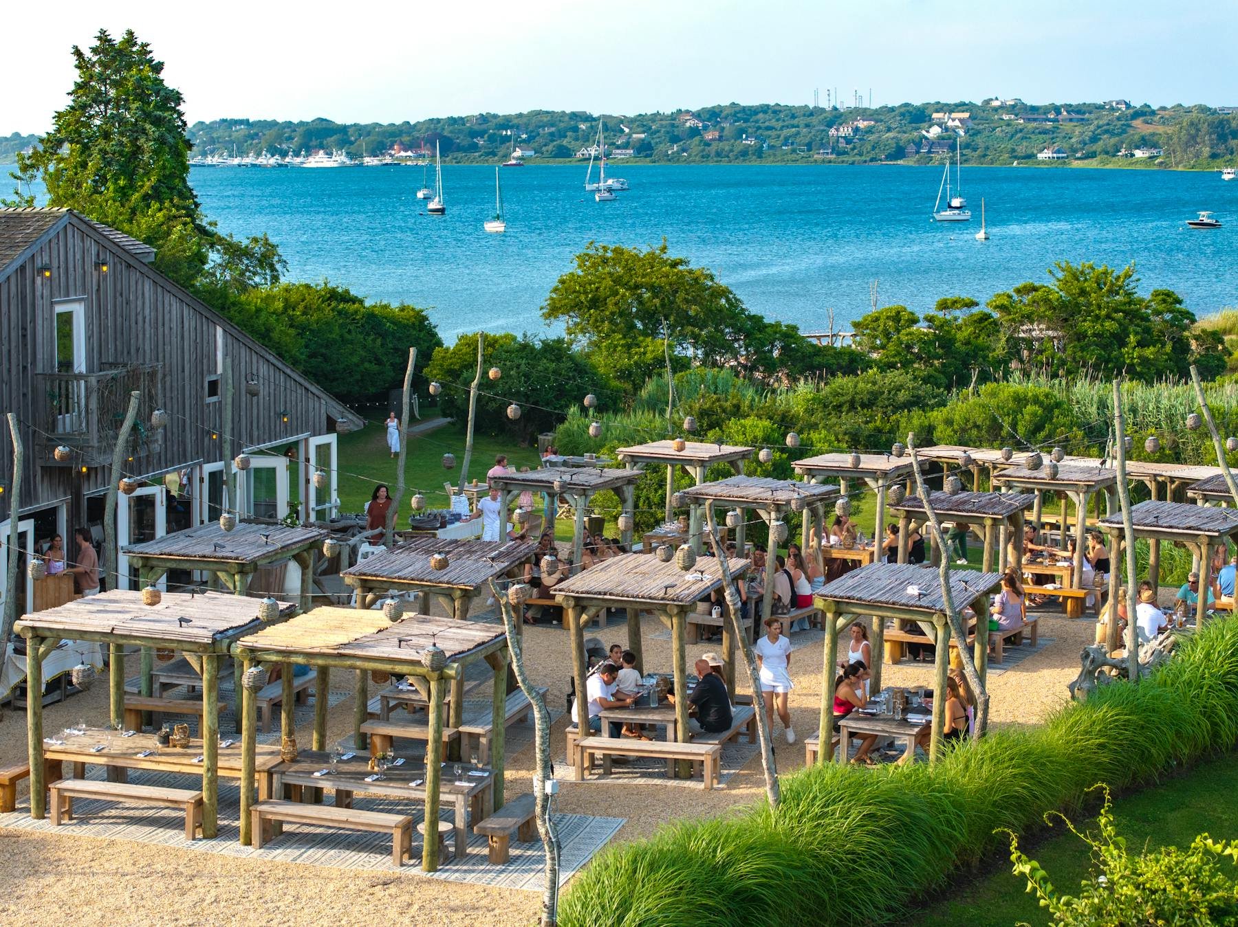 The Crow's Nest, Restaurant in Montauk