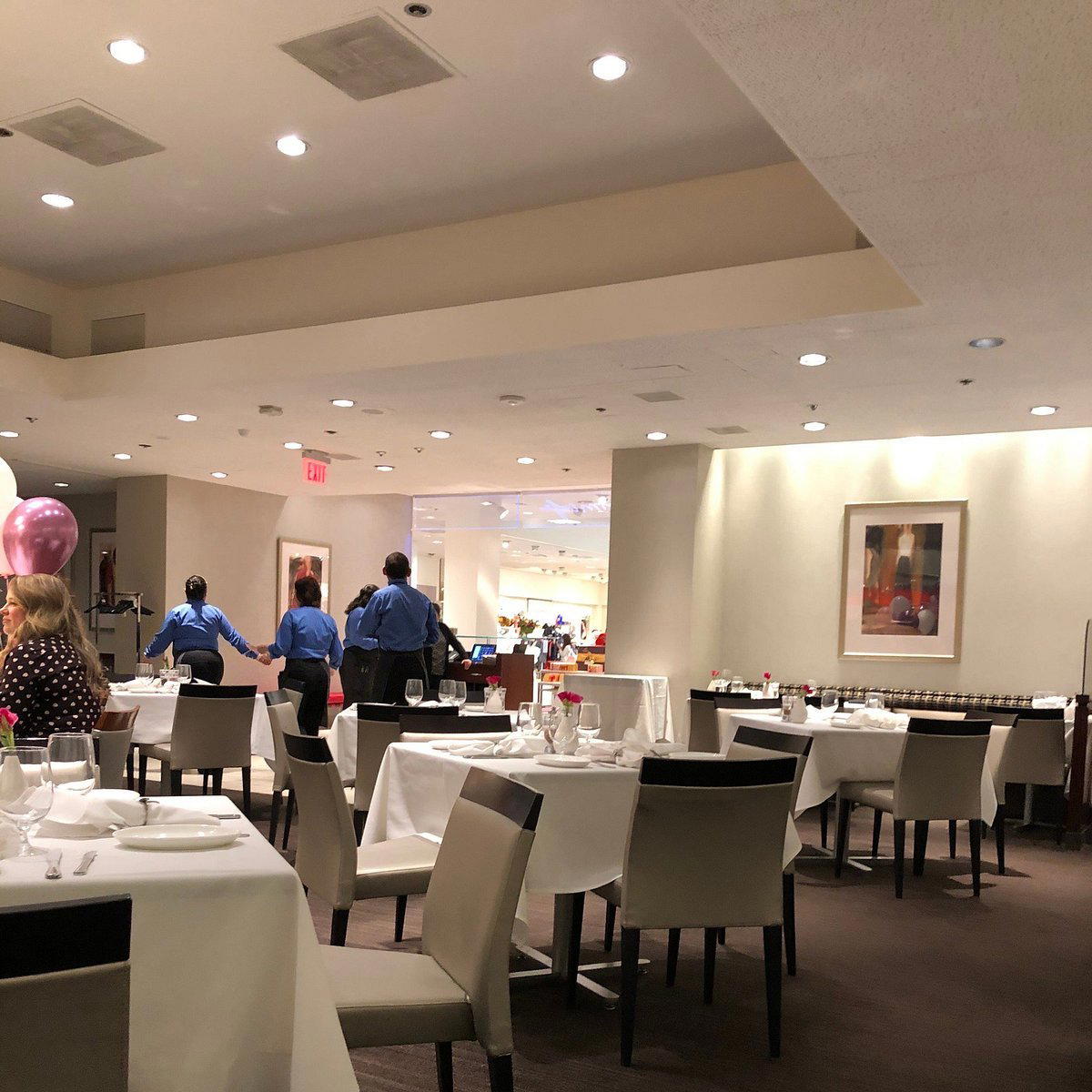 NM Cafe restaurant in Dallas, United States