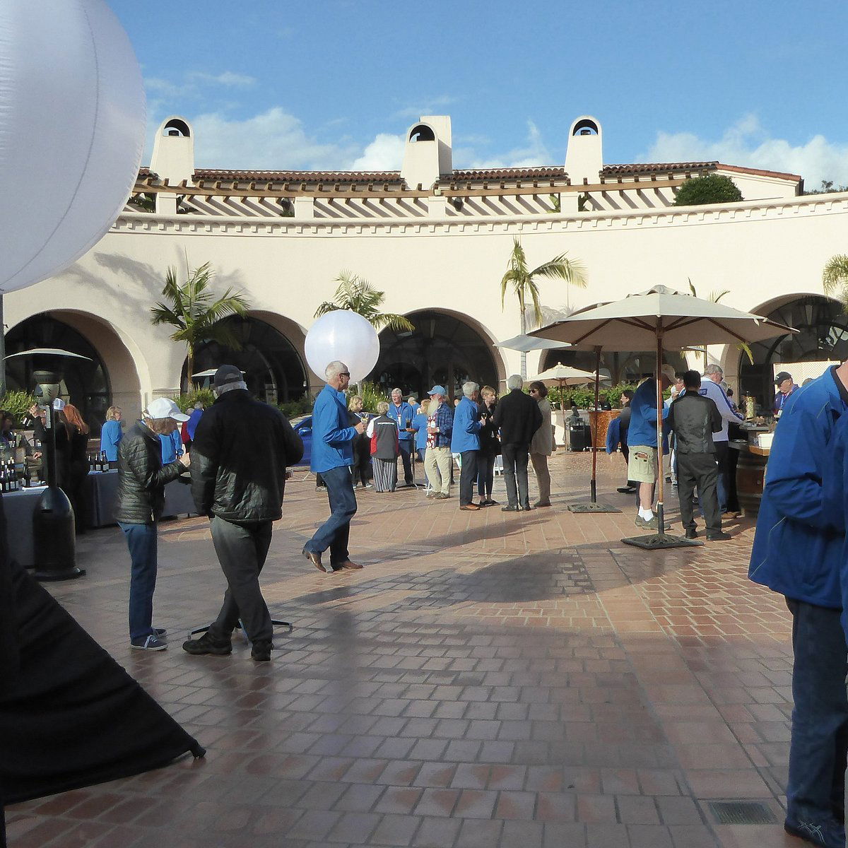 The Roundhouse, Restaurant in Santa Barbara