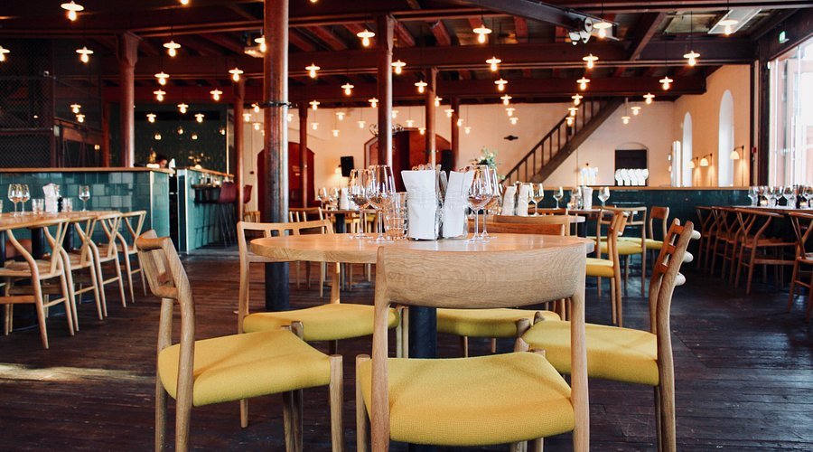 Madklubben Århus, Restaurant in Aarhus