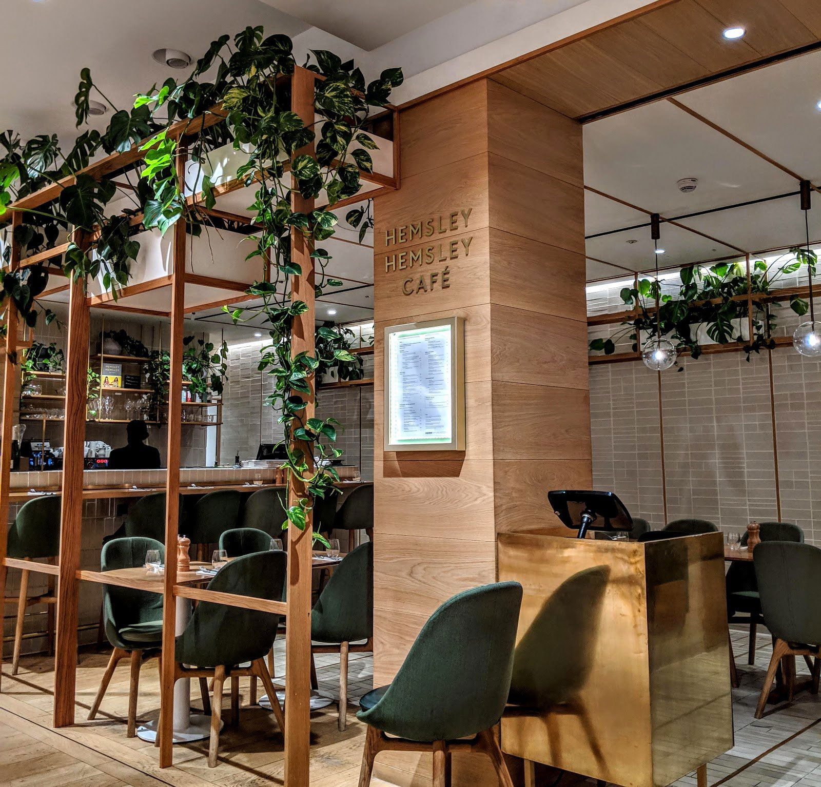 Hemsley + Hemsley, Restaurant in London