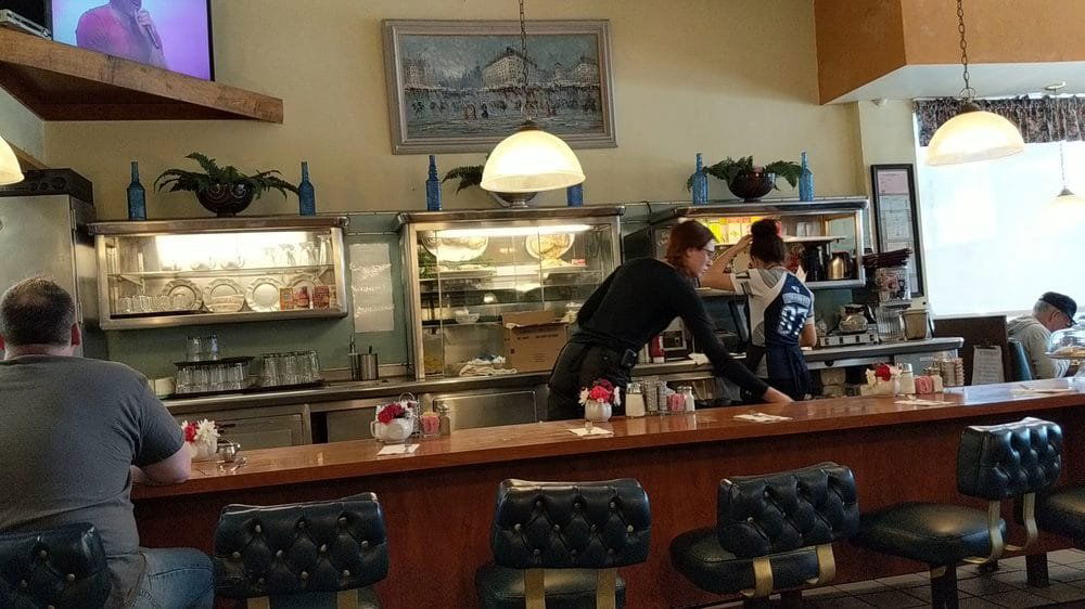 Henri’s, Restaurant in Los Angeles