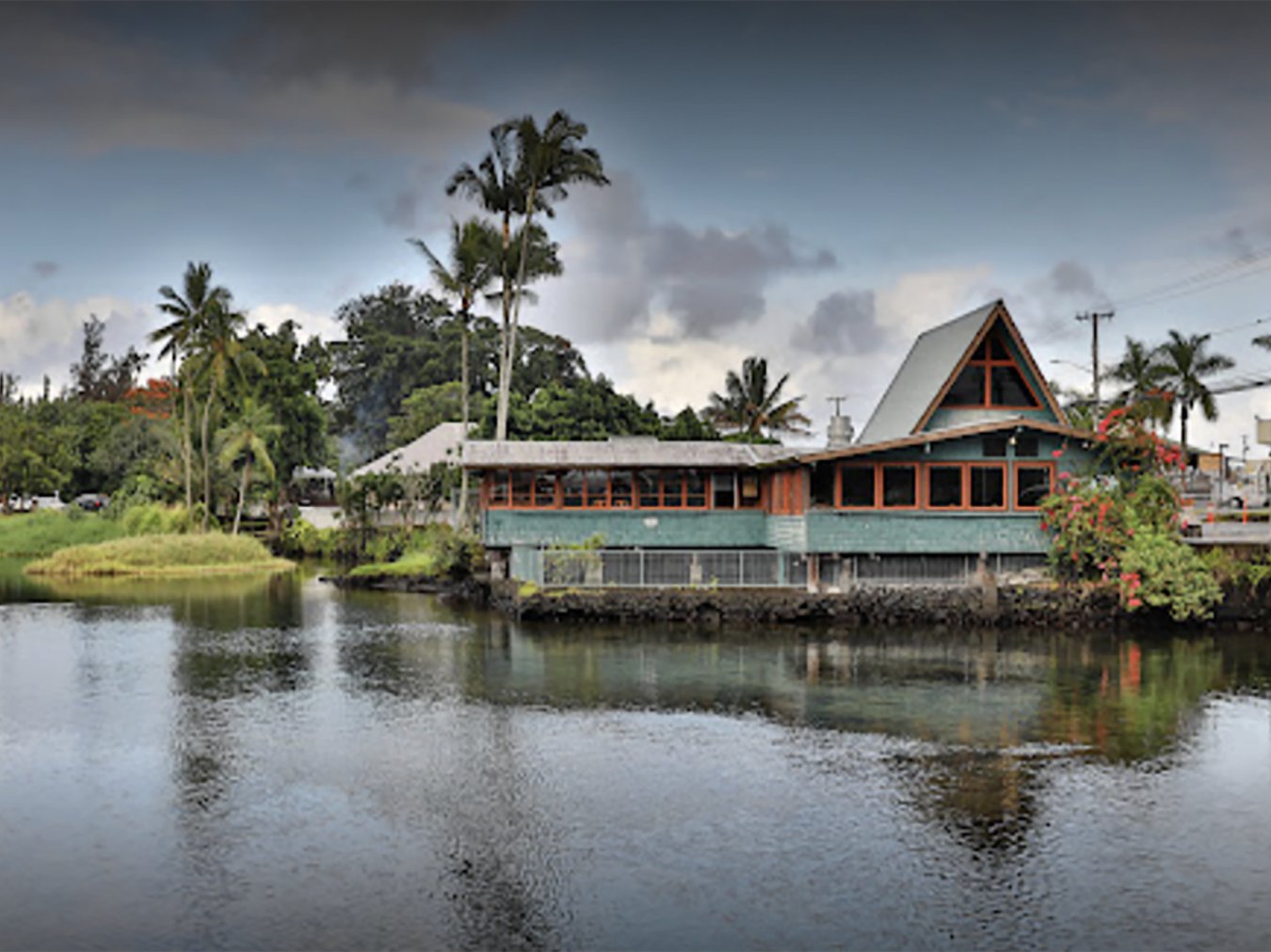 Ponds Hilo restaurant in Hilo
