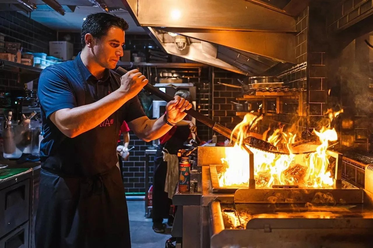 Lava Asian Fire Grill, Restaurant in Bangkok