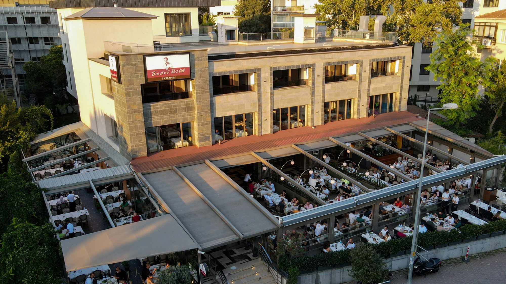 Bedri Usta Kalamış, Restaurant in Istanbul