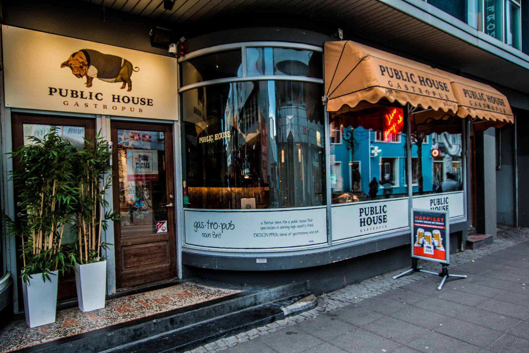 Public House Gastropub restaurant in Reykjavík, Iceland