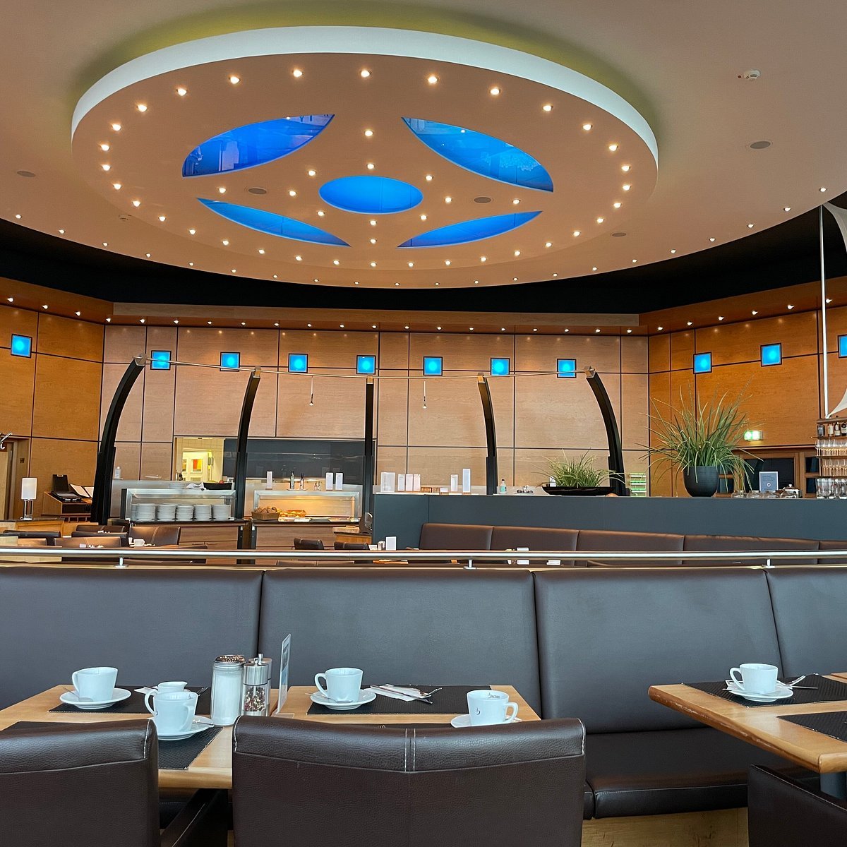 BLIXX Restaurant ATLANTIC Hotel Airport, Restaurant in Bremen