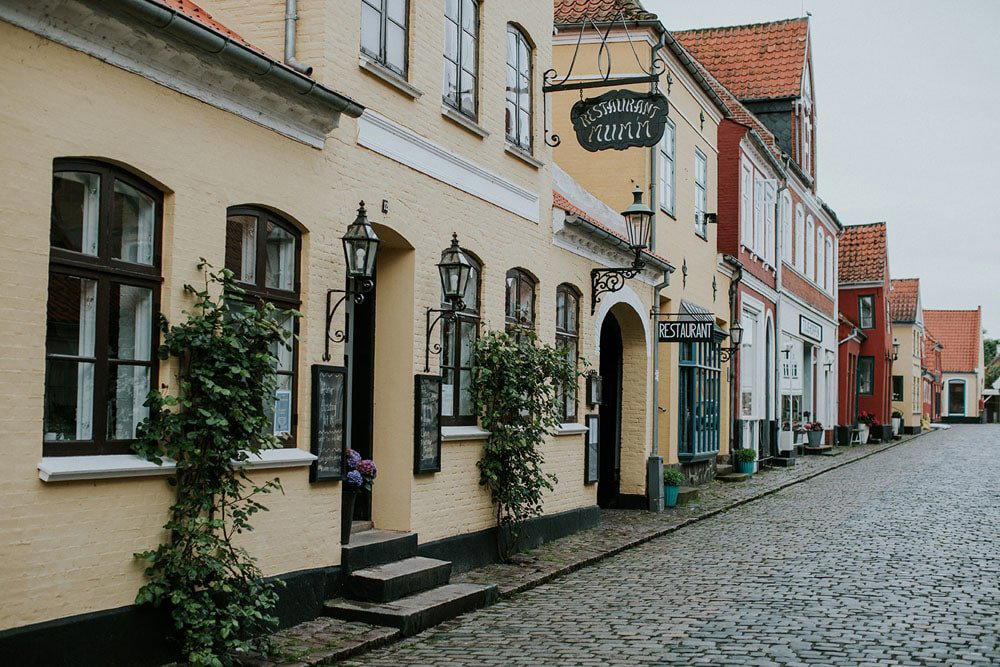 Mumm restaurant in R Sk Bing